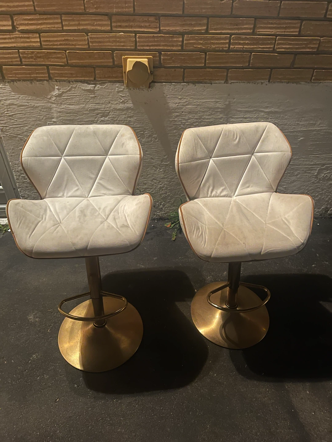 Broken Stools