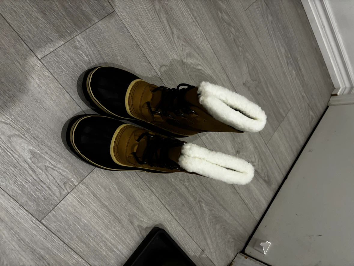 SOREL CARIBOU MEN WINTER BOOTS SIZE 9