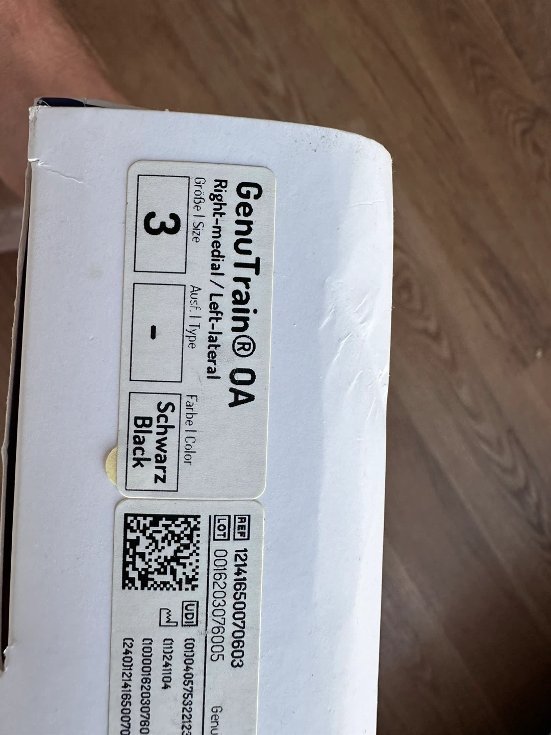 Brace. Bauerfeind GenuTrain OA Knee Brace, Size 3, Black - photo 3