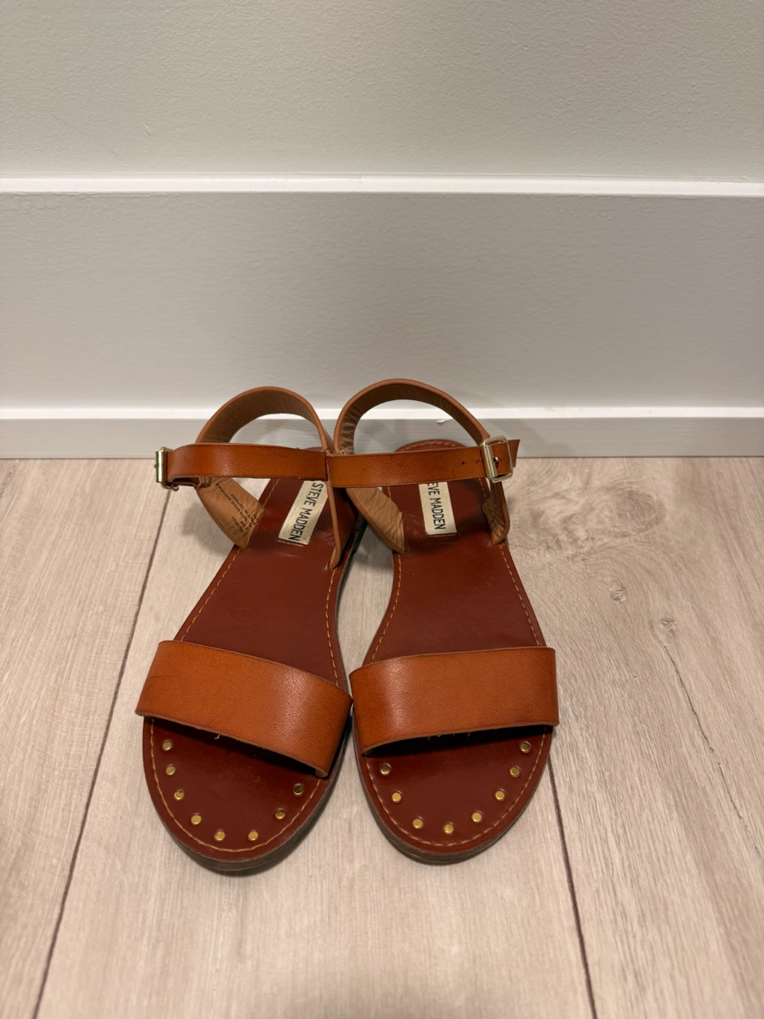 Steve Madden Cognac Sandals – Size 5.5