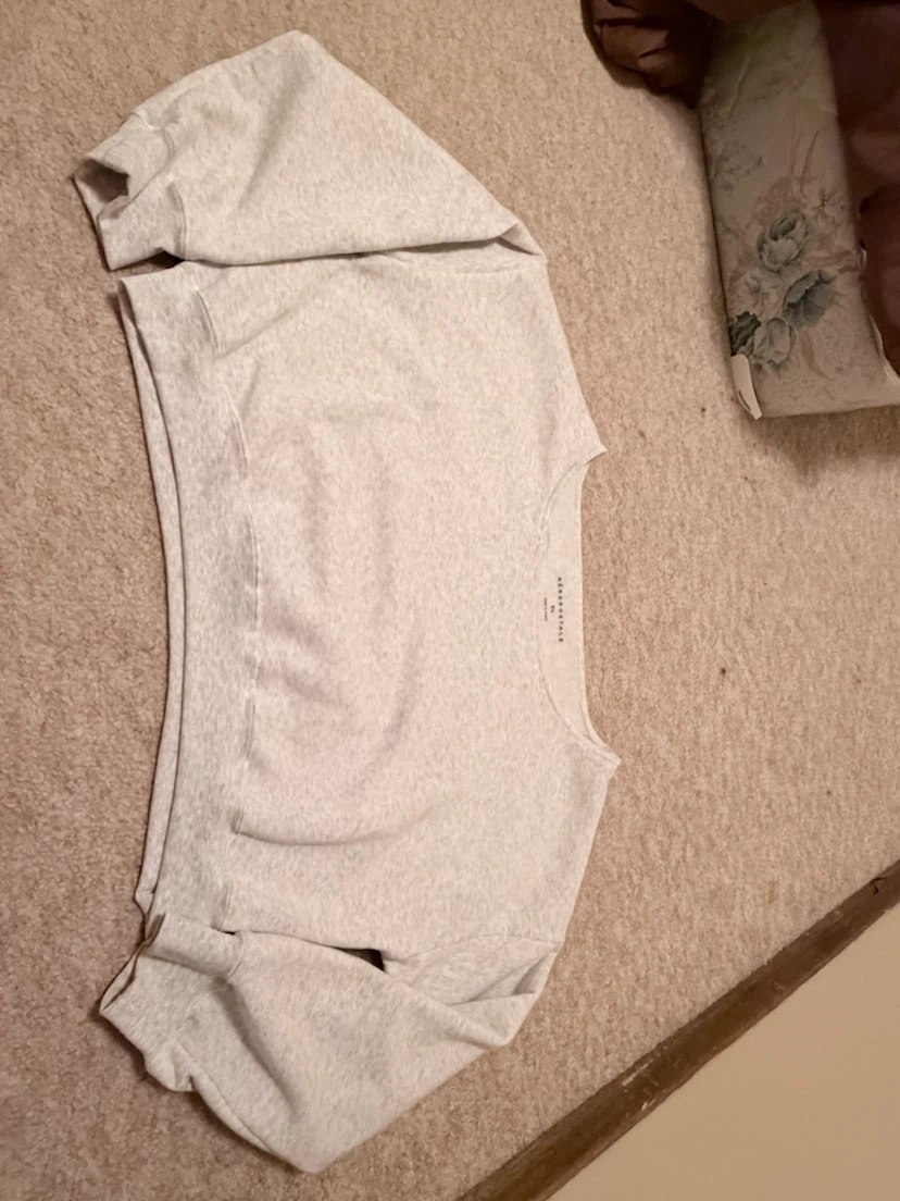 Aeropostale XL Cropped Sweatshirt