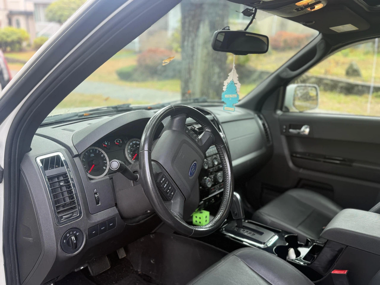 Ford escape 2011 - photo 3