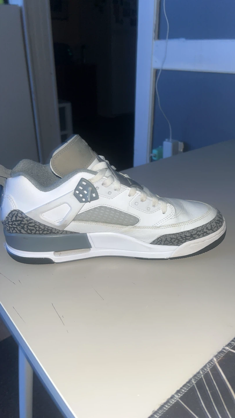 Jordan Spizike White Grey Sneakers
