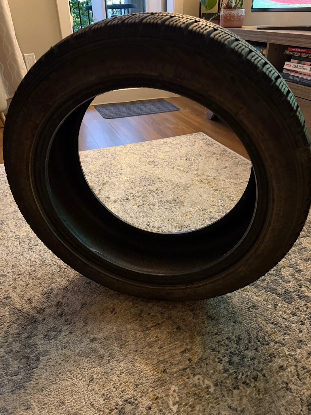 Set of 4 Nokian 205/50R17 Winter Tires - photo 3