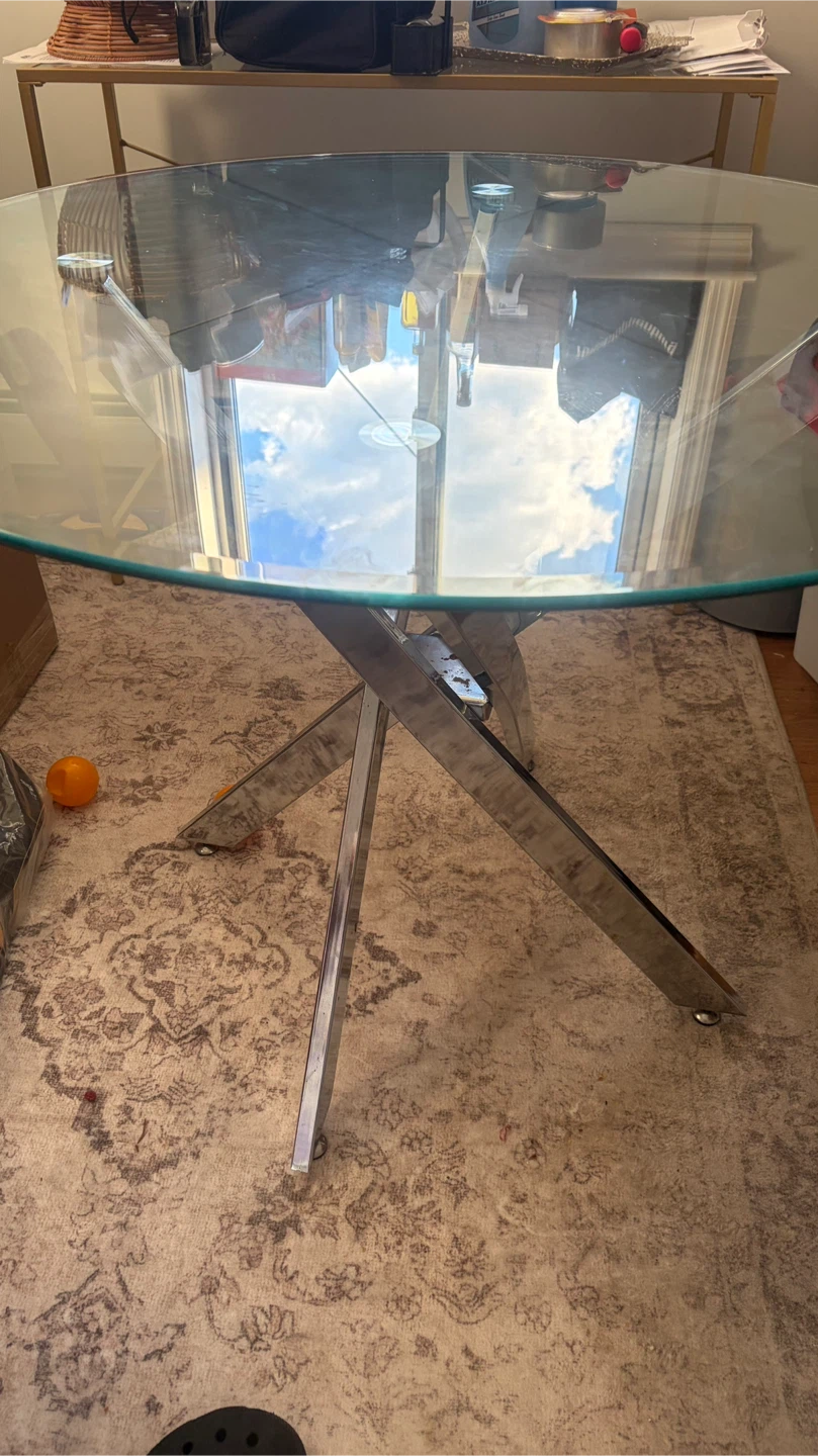 Modern Round Glass Dining Table