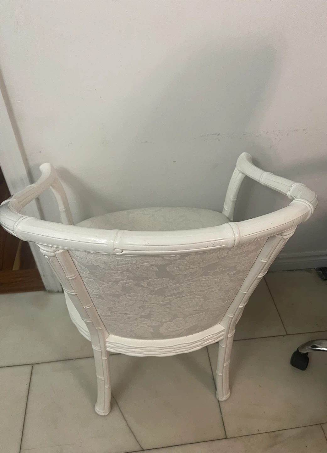 Vintage White Faux Bamboo Chair - photo 2