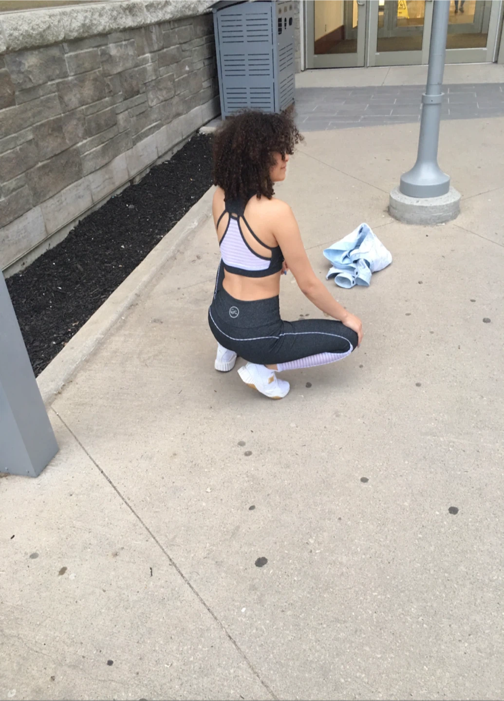 Guavaberry.co matching leggings and sports bra set