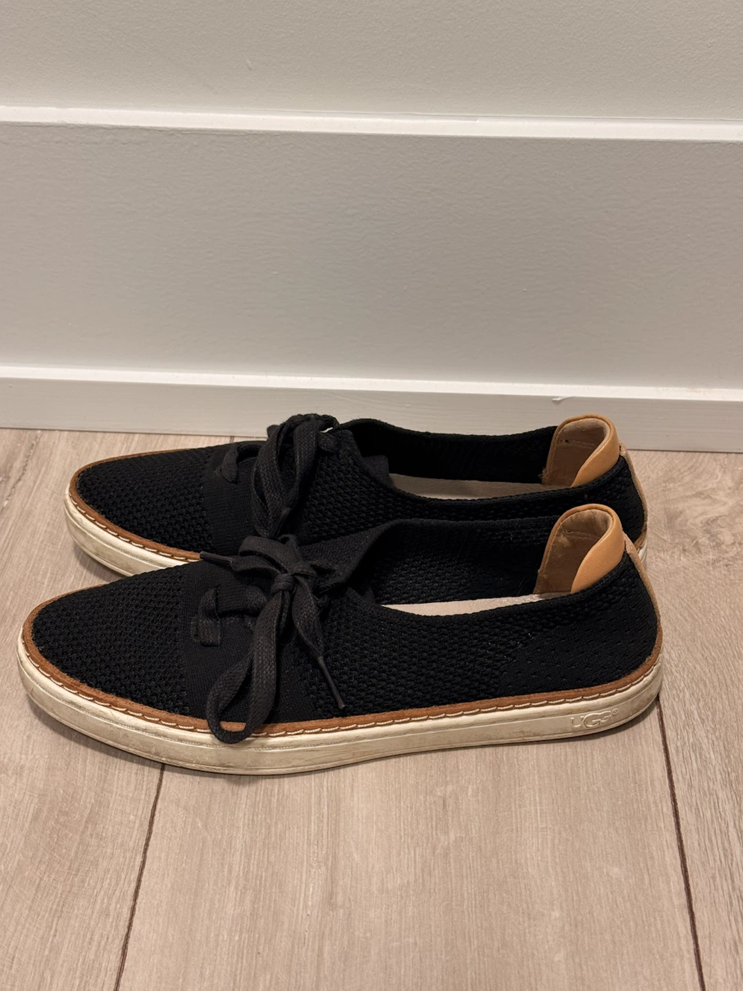 UGG Black Knit Lace-Up Sneakers – Size 6 - photo 3