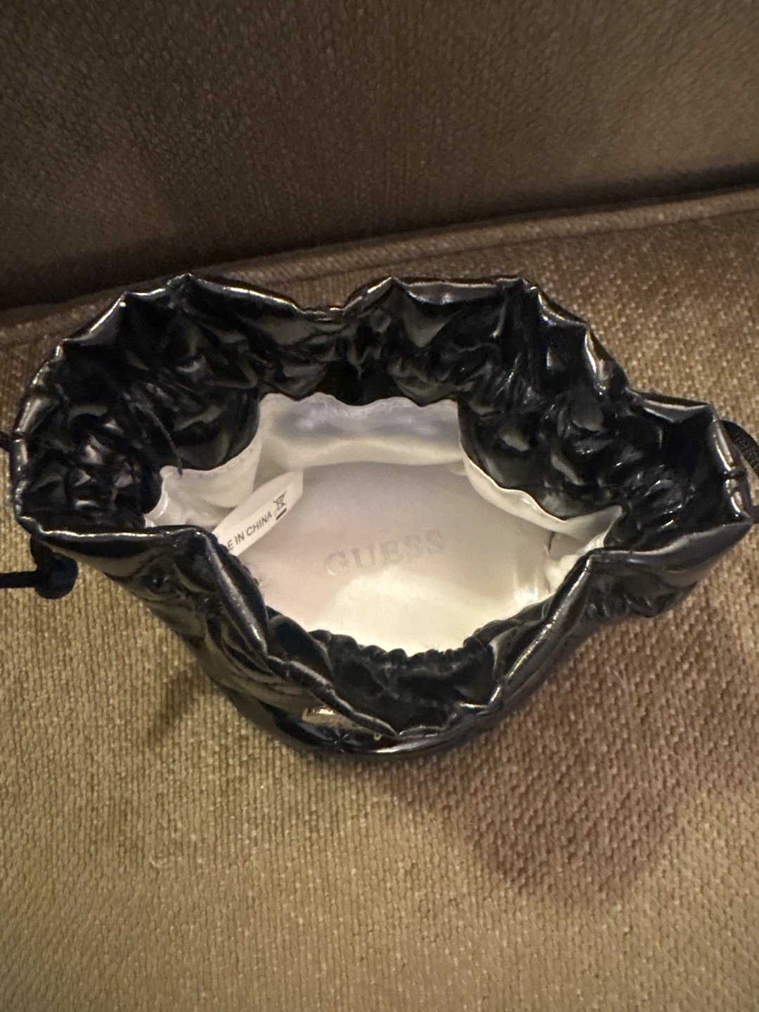 GUESS Quilted Black Drawstring Pouch - photo 2
