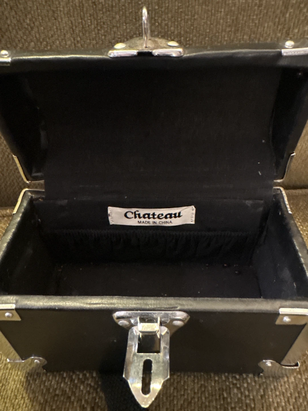 Chateau  small Trunk-Style purse - photo 2