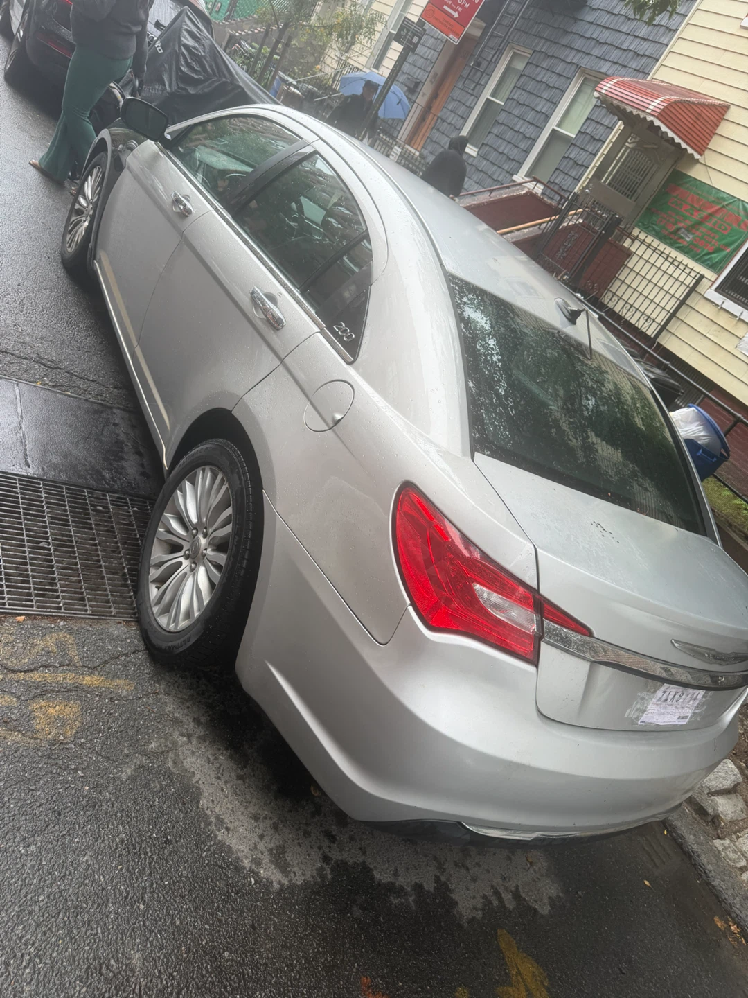 Chrysler 200 Sedan - photo 4