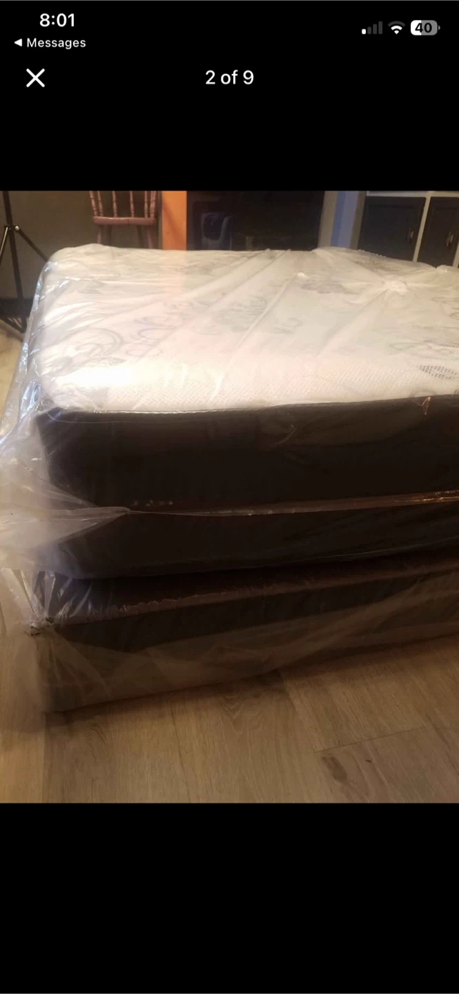 Full Size Mattress and Box Spring Set - photo 2