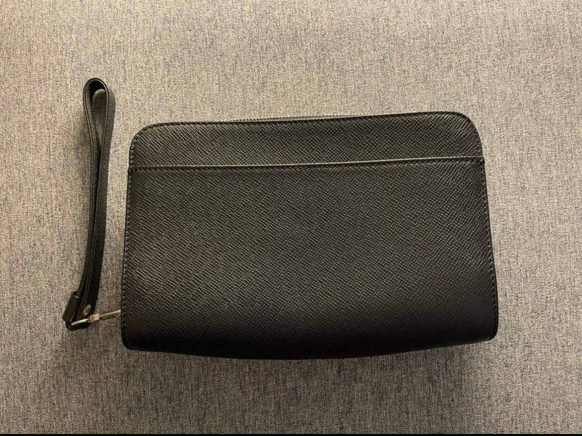 Louis Vuitton Black Taiga Pochette Baikal Clutch - photo 2