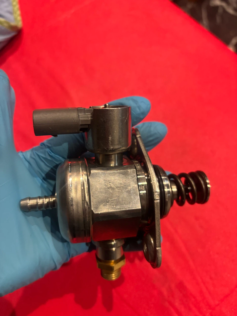 DrCax High Pressure Fuel Pump 06A127026A - photo 4