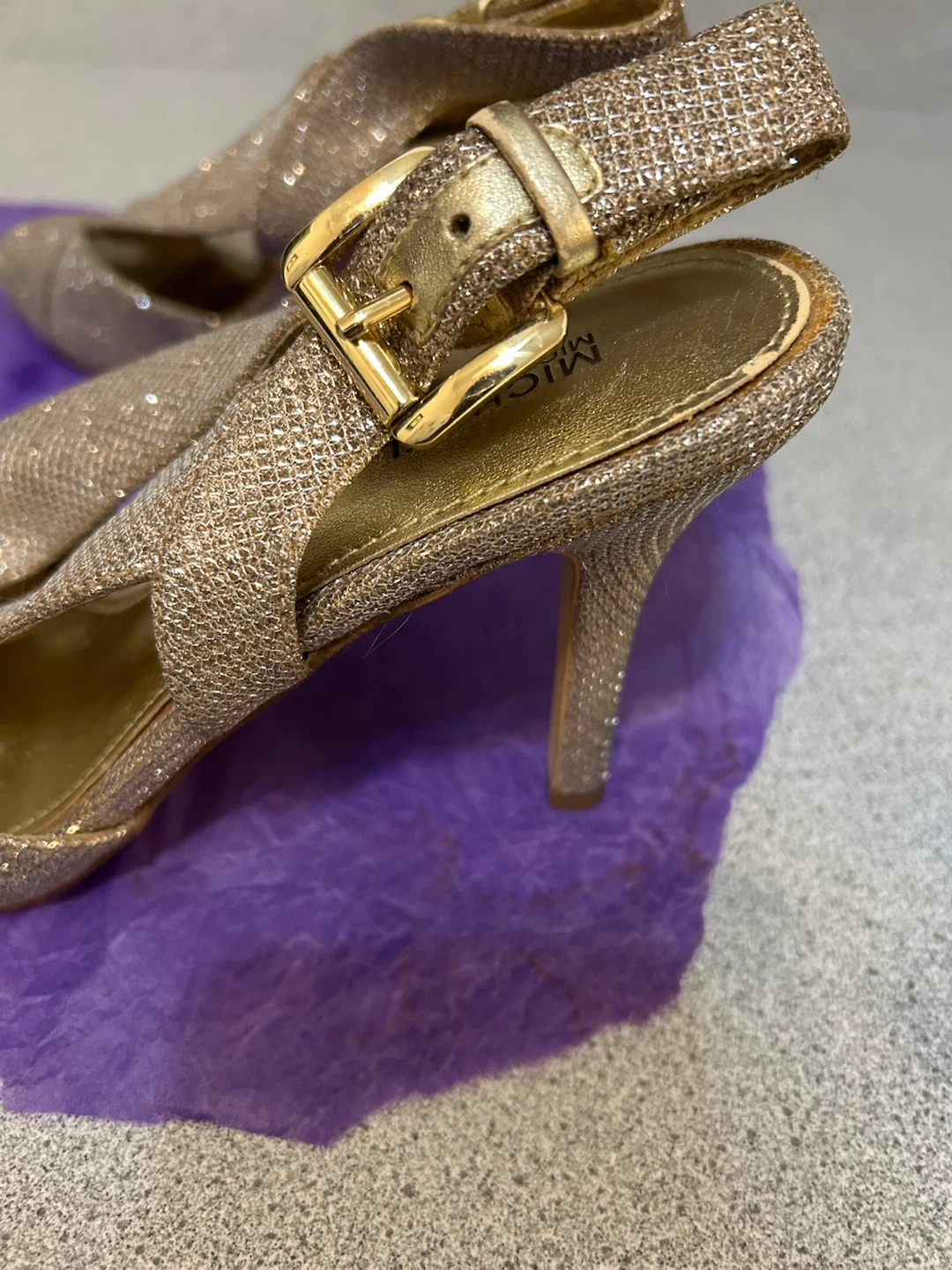 Michael Kors Gold Glitter Slingback Heels - photo 3