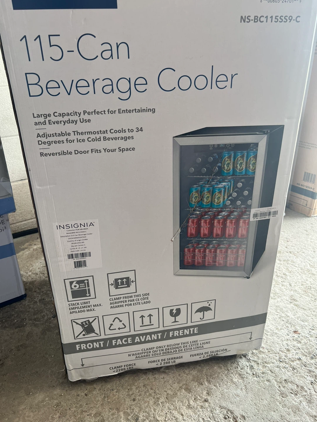 OPEN BOX: Insignia 115-Can Beverage Cooler - photo 2
