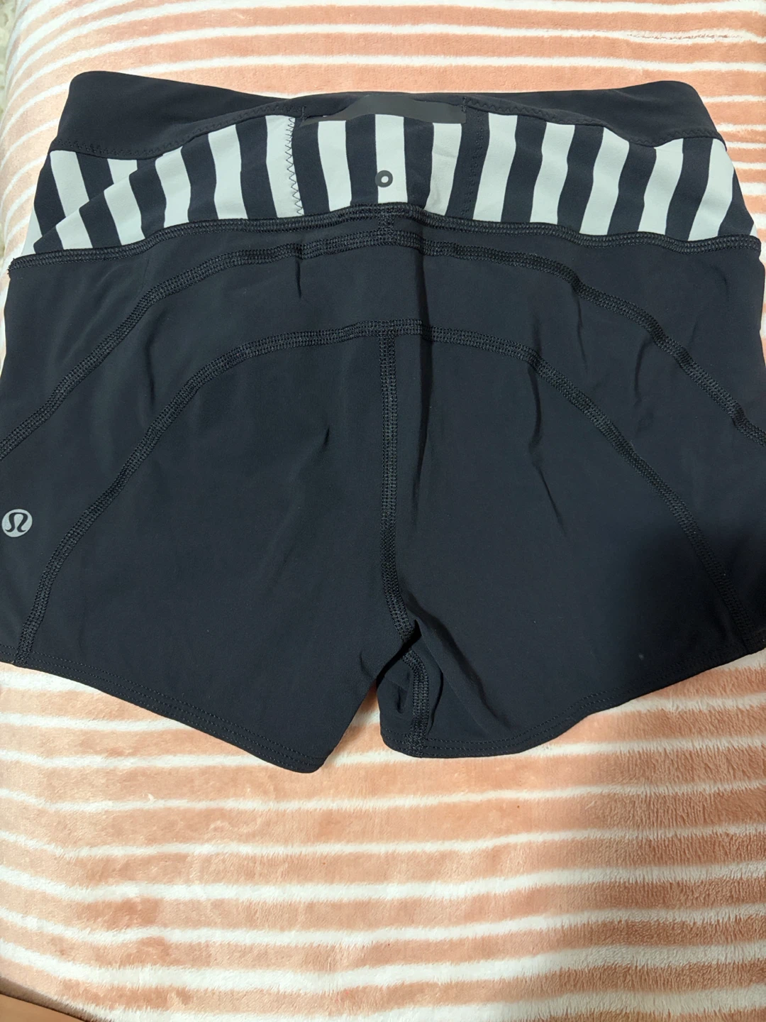 Lululemon Athletic Shorts - Black/Striped