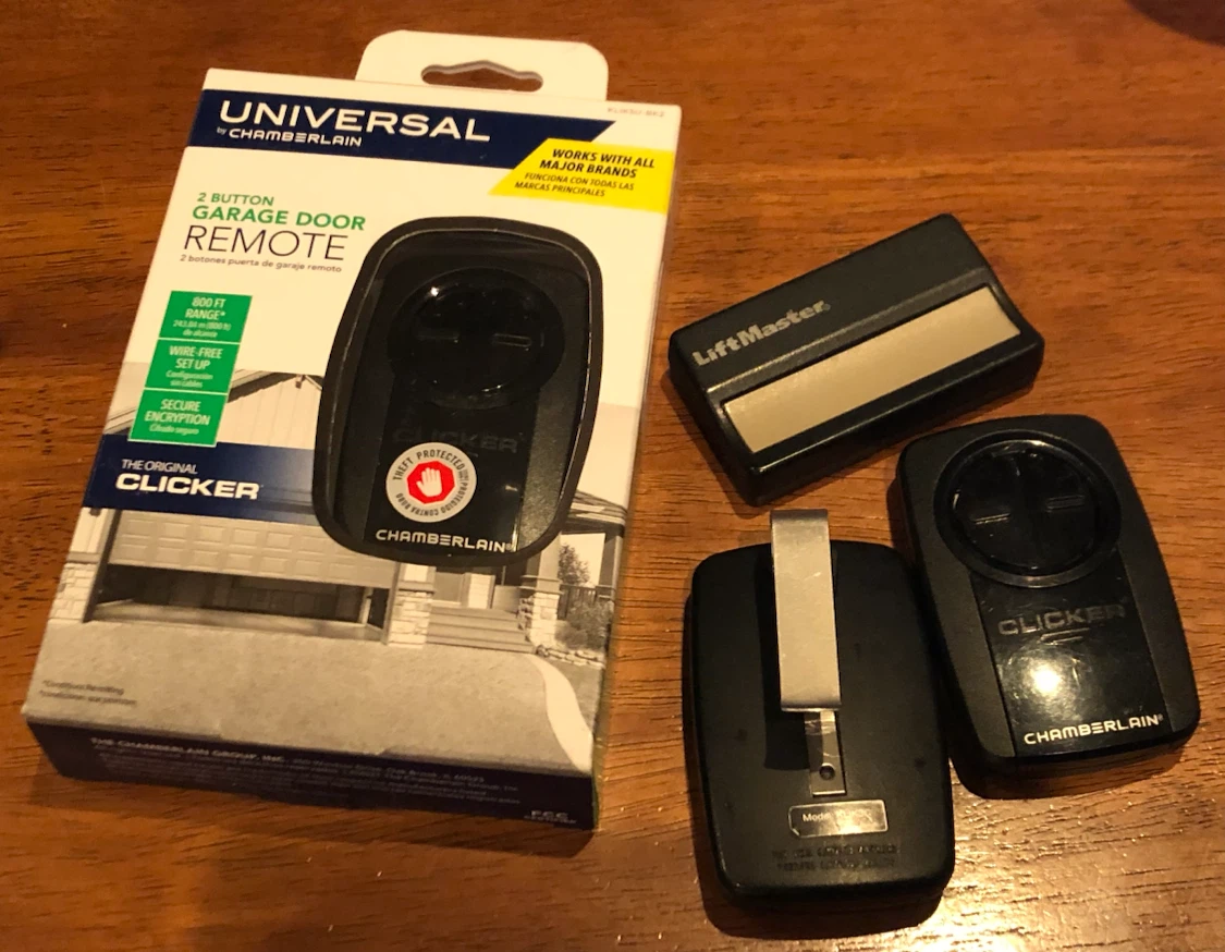 Clicker - Chamberlain/LiftMaster Universal remotes - photo 2