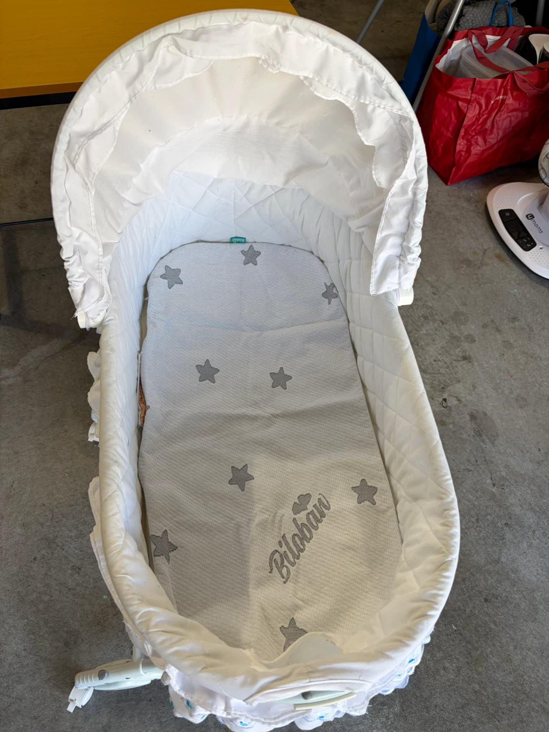Biloban Baby Bassinet - photo 2