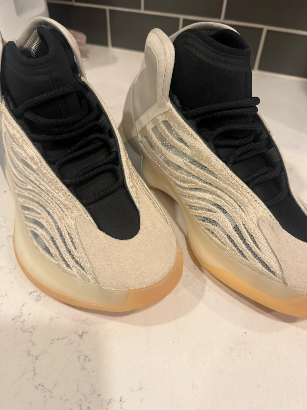 Adidas Yeezy QNTM Basketball Shoes