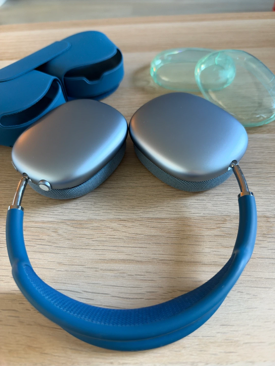 🎧 Apple AirPods Max (Sky Blue) - 1st Gen (Lightning) - Like New - photo 3