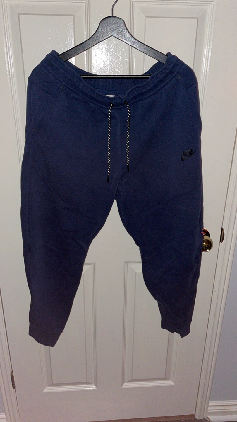 Nike Navy Tech Fleece Joggers