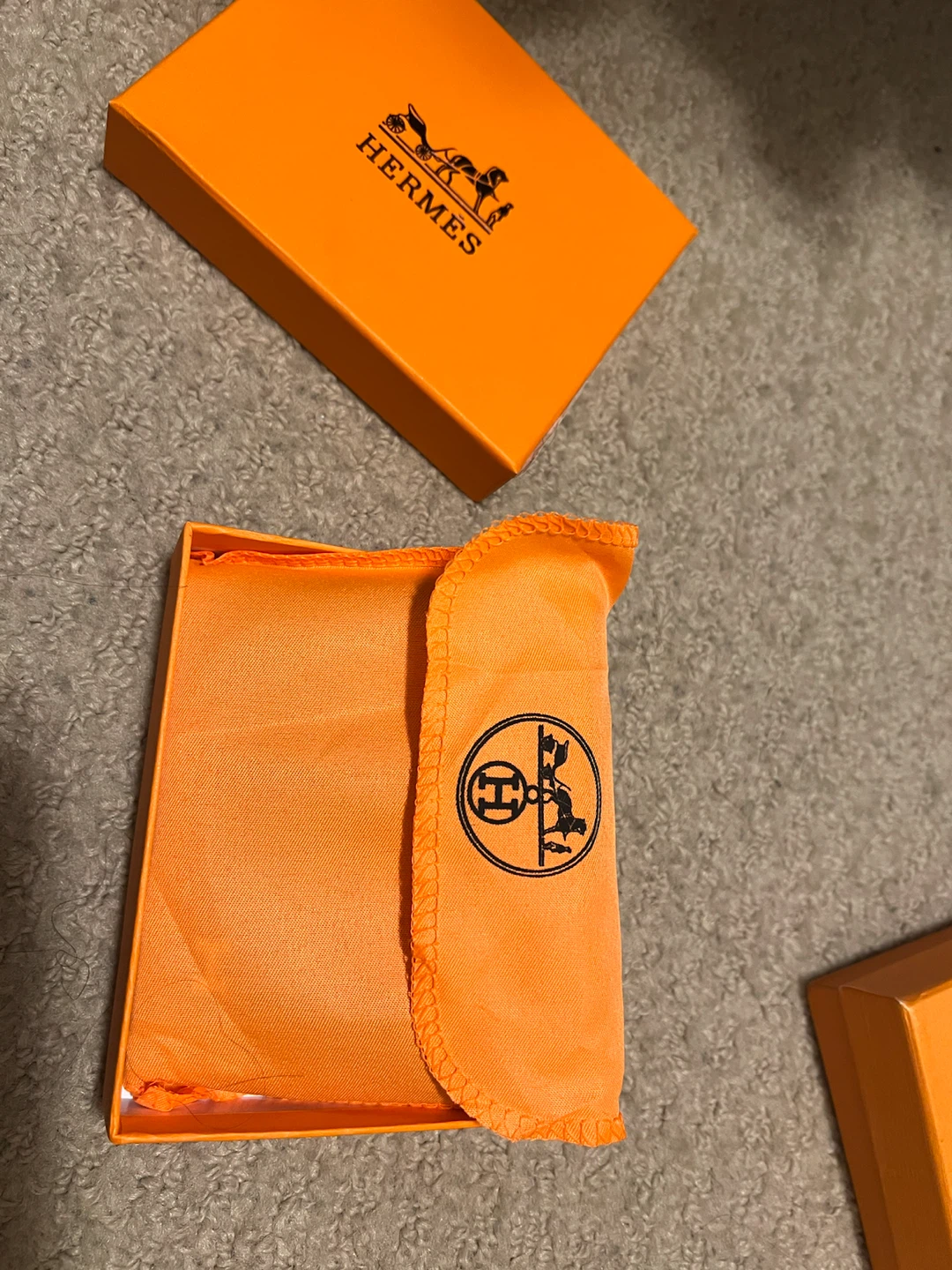 Hermes black bi-fold wallet - photo 2