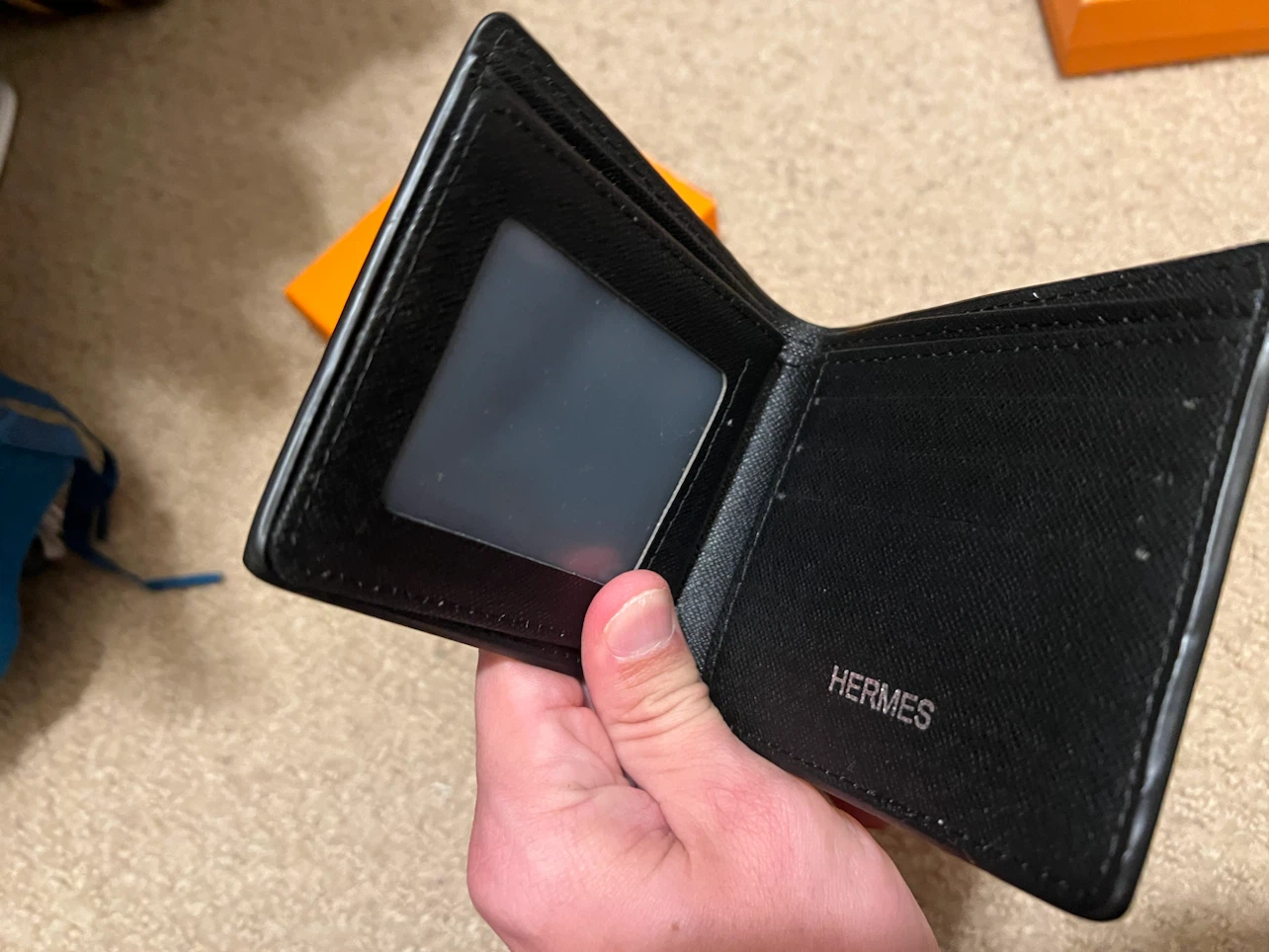 Hermes black bi-fold wallet - photo 5