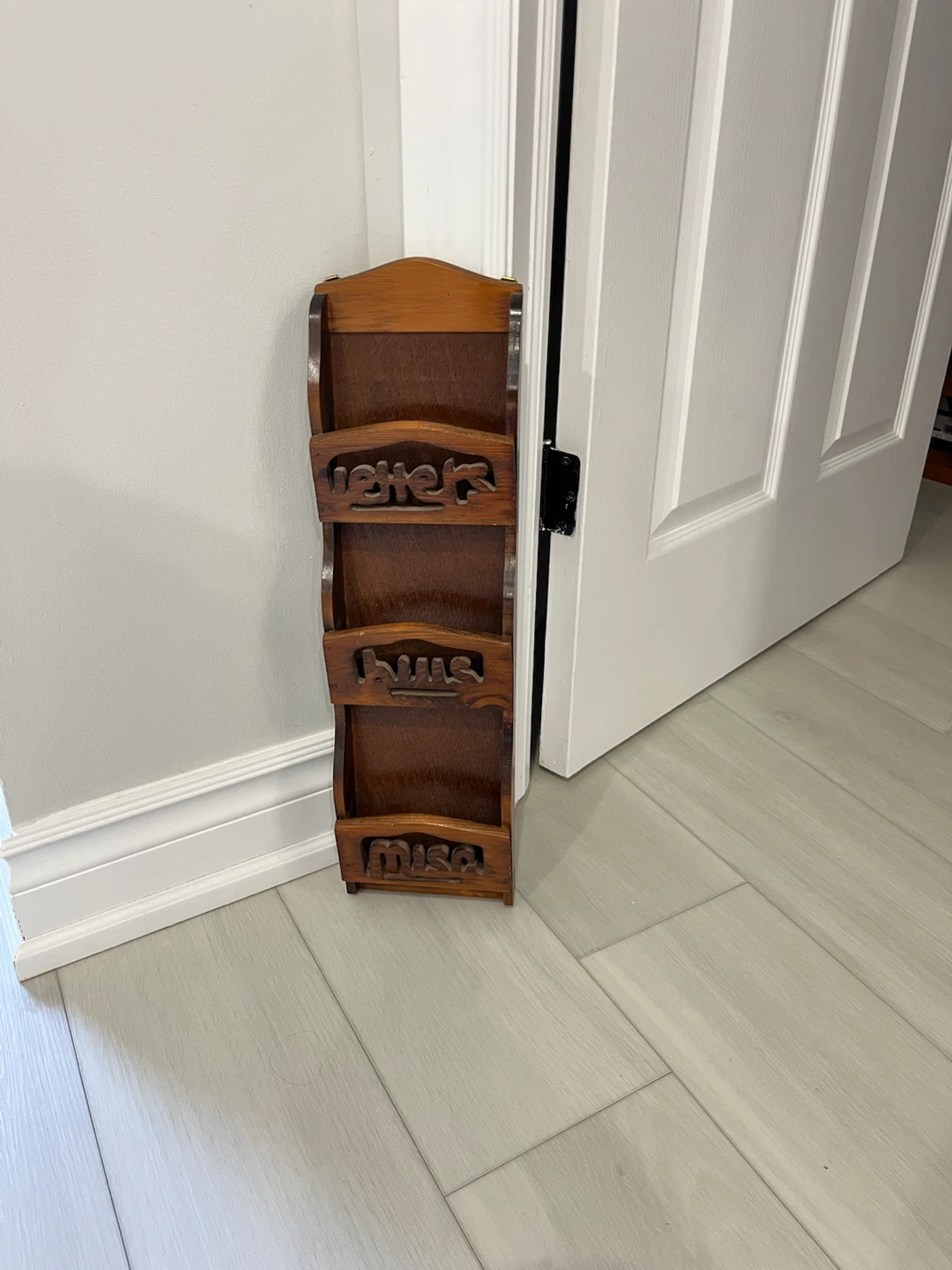 3-tier wooden wall-mounted mail organizer
