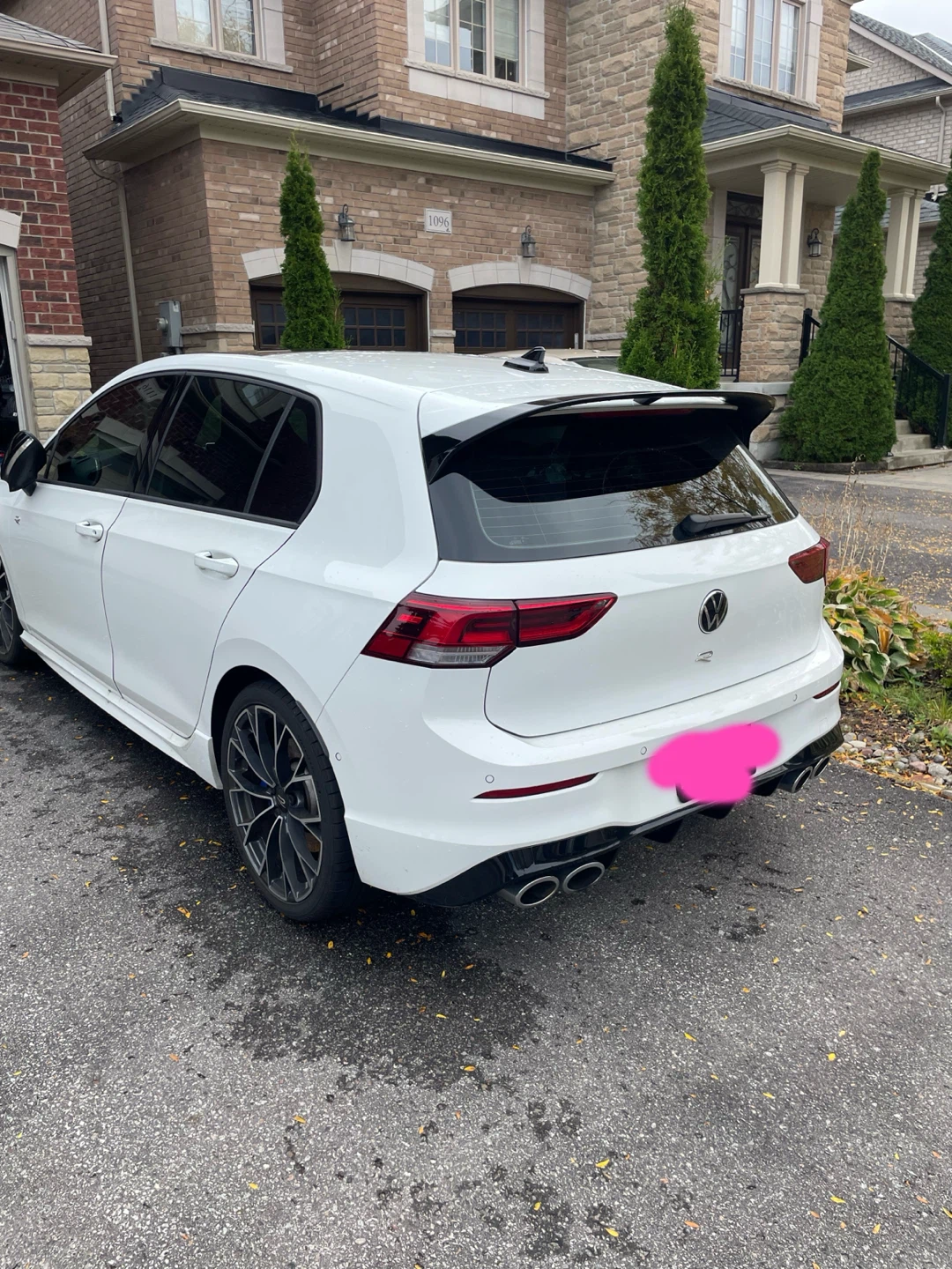 Volkswagen Golf R White Hatchback 2025 - photo 3