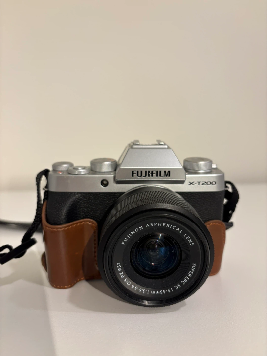 Fujifilm X-T200 Mirrorless Camera Bundle