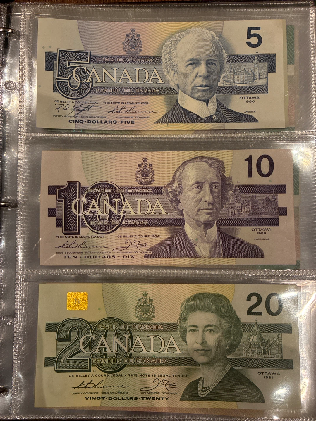 Vintage Bank of Canada Currency Collection - photo 2
