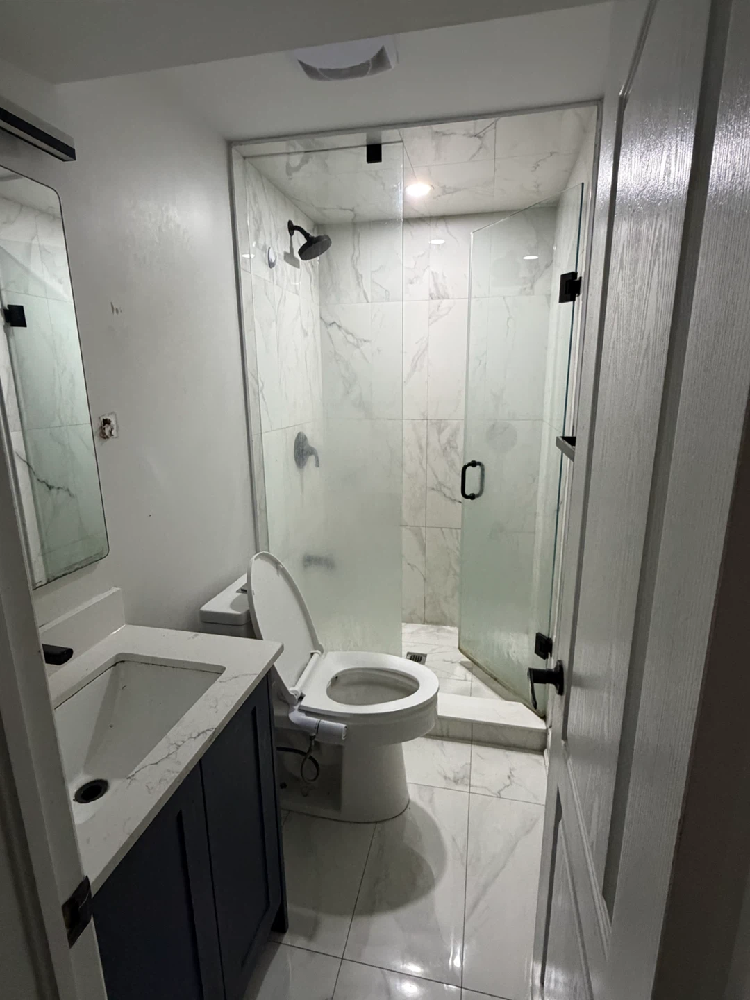 Basement for rent - photo 3