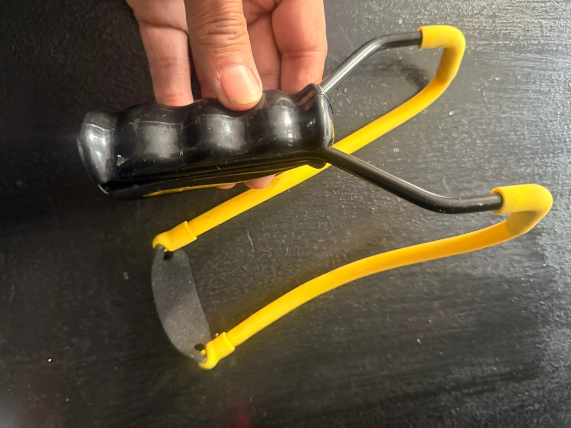 Slingshot with Black Grip and Yellow Bands - photo 5