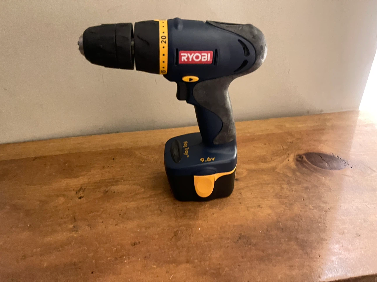 Ryobi HP496 9.6V Cordless Drill
