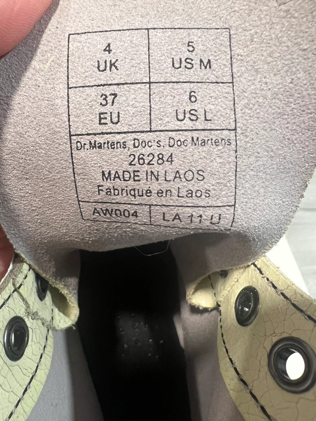 Dr. Martens 1460 Cracked Leather Boots Off-White Size 5 US - photo 2