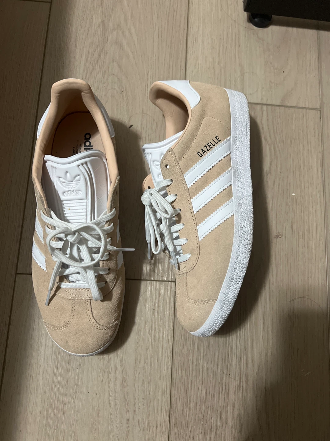 Adidas Gazelle Sneakers