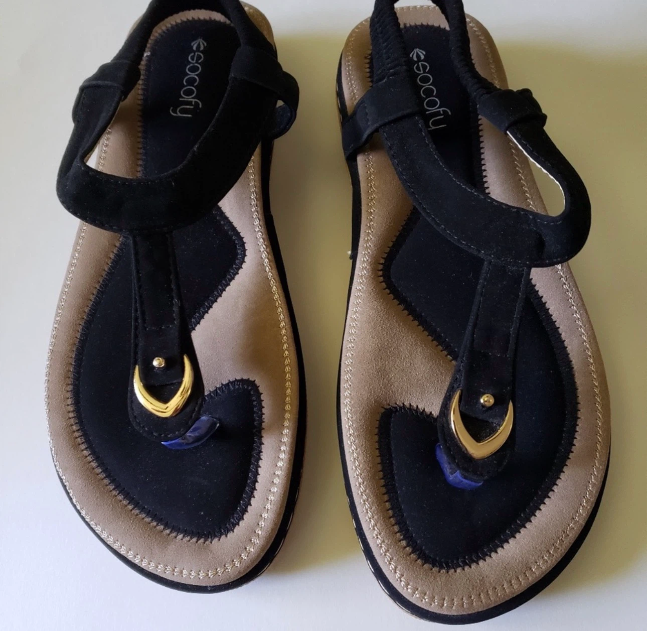 Socofy Black and Tan Sandals NWOT