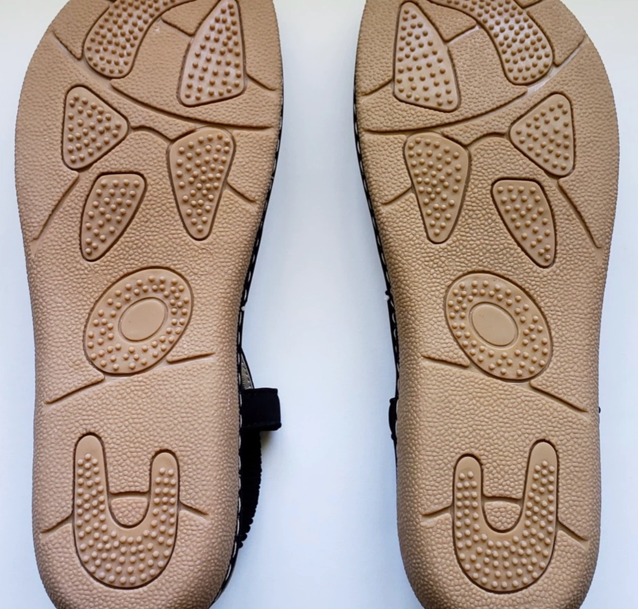 Socofy Black and Tan Sandals NWOT - photo 4