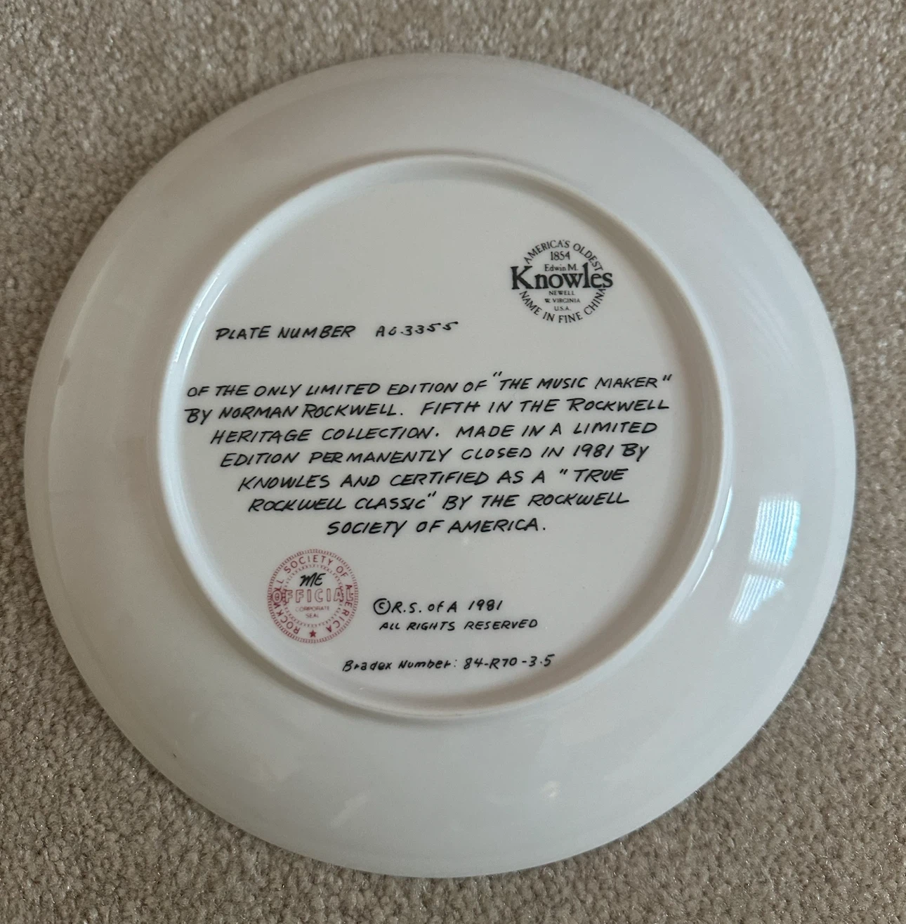 Vintage Norman Rockwell The Music Maker Plate - photo 2