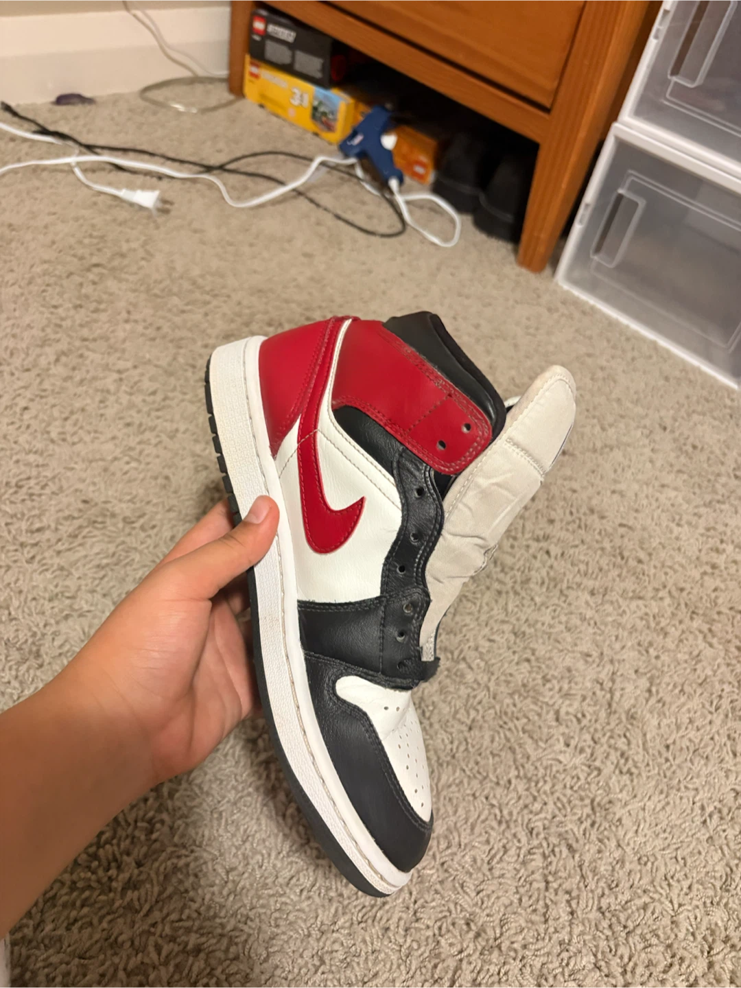 Jordan 1 Mid Gym Red Black White Size 7.5
