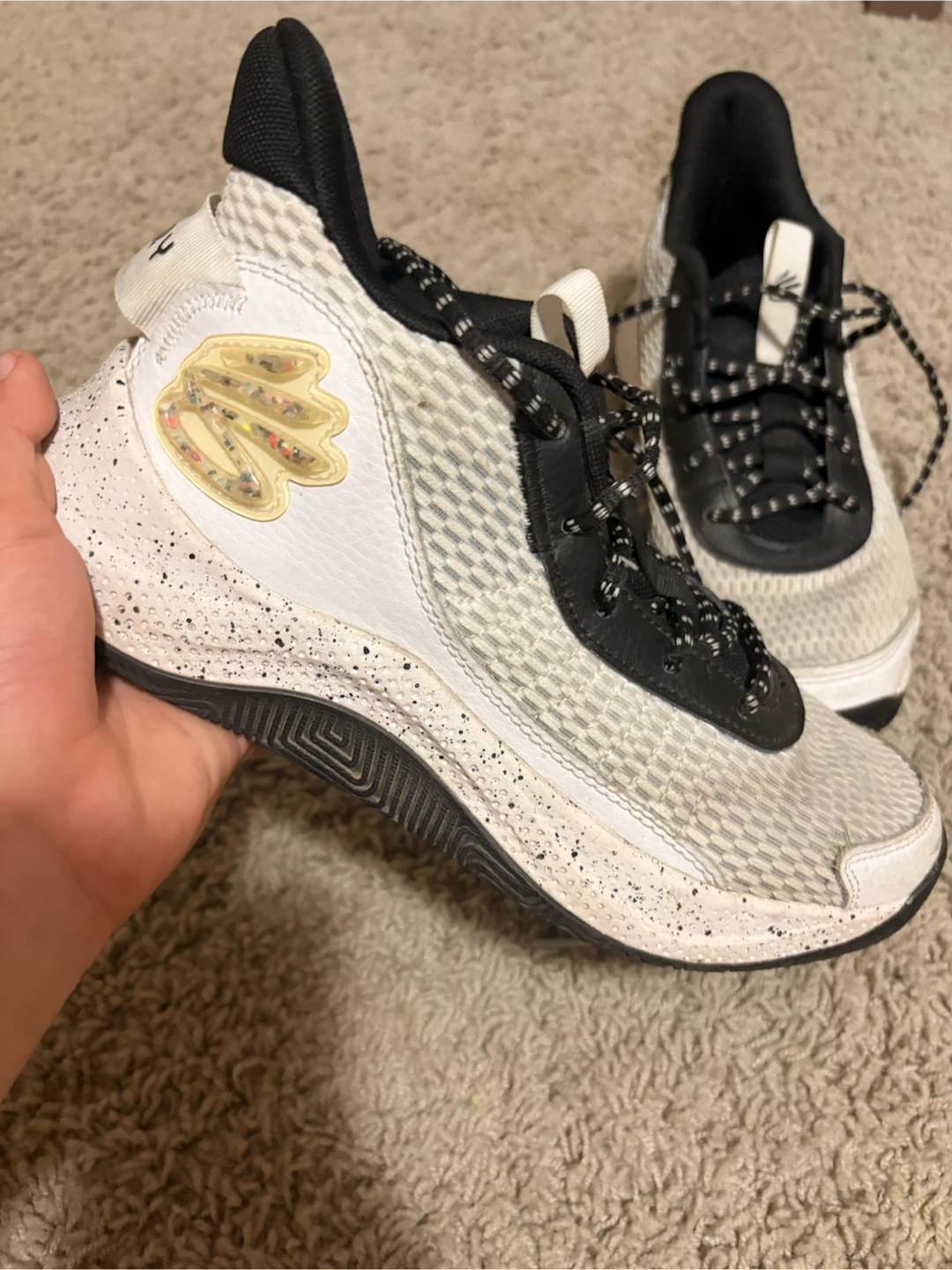 Under Armour Curry Basketball Shoes - White/Black, Size 6.5Y - photo 5
