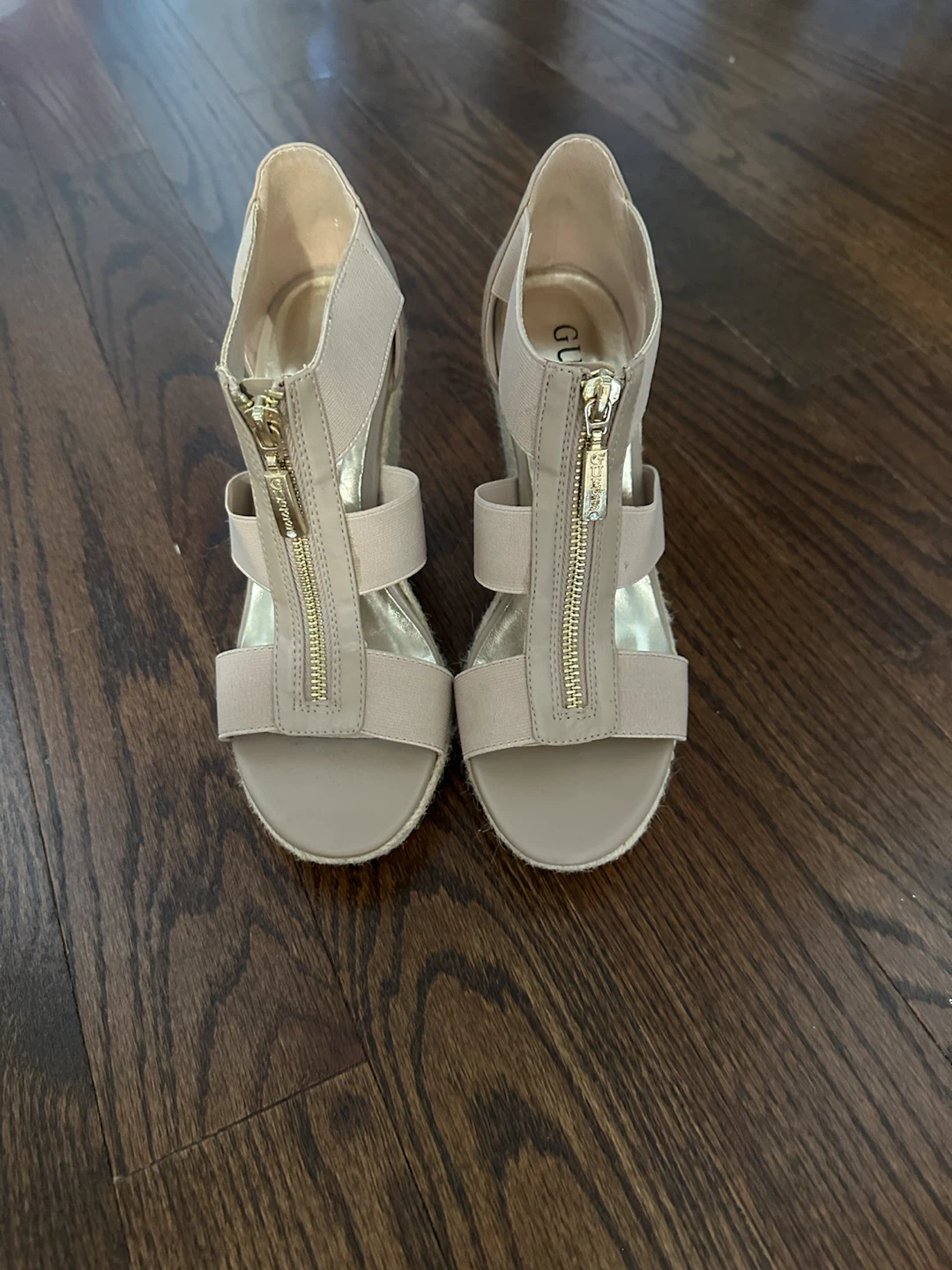Guess Wedge Sandals (US 7)