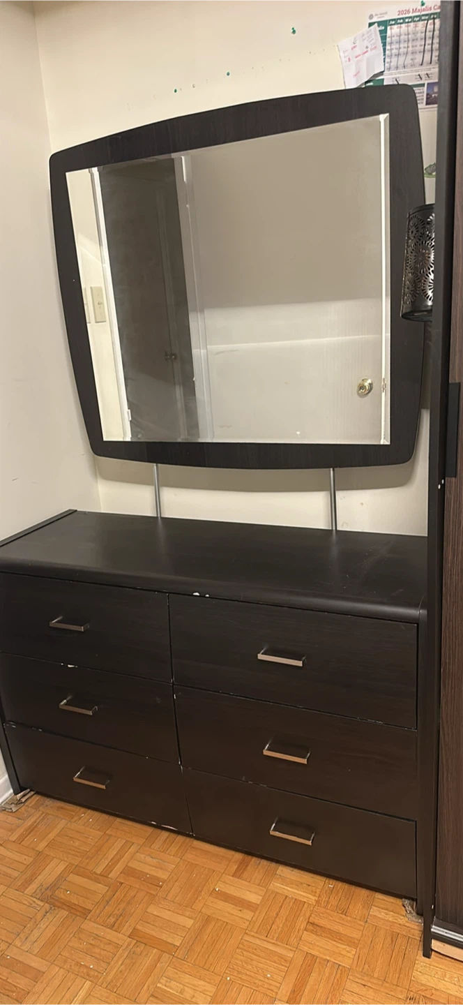 Dark Brown 6-Drawer Dresser with Attached Mirror