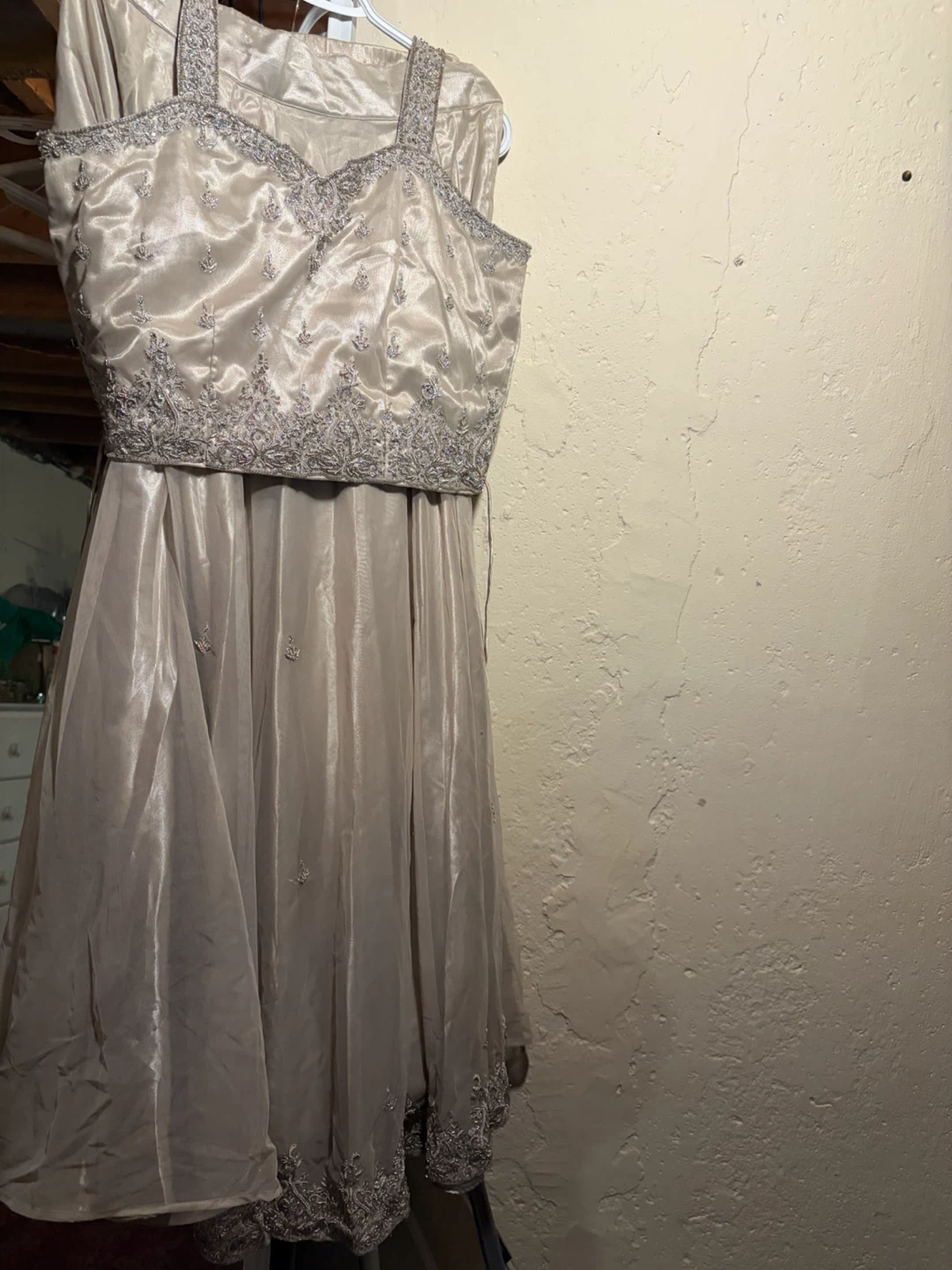Elegant Embellished South Asian Lehenga Set - photo 2