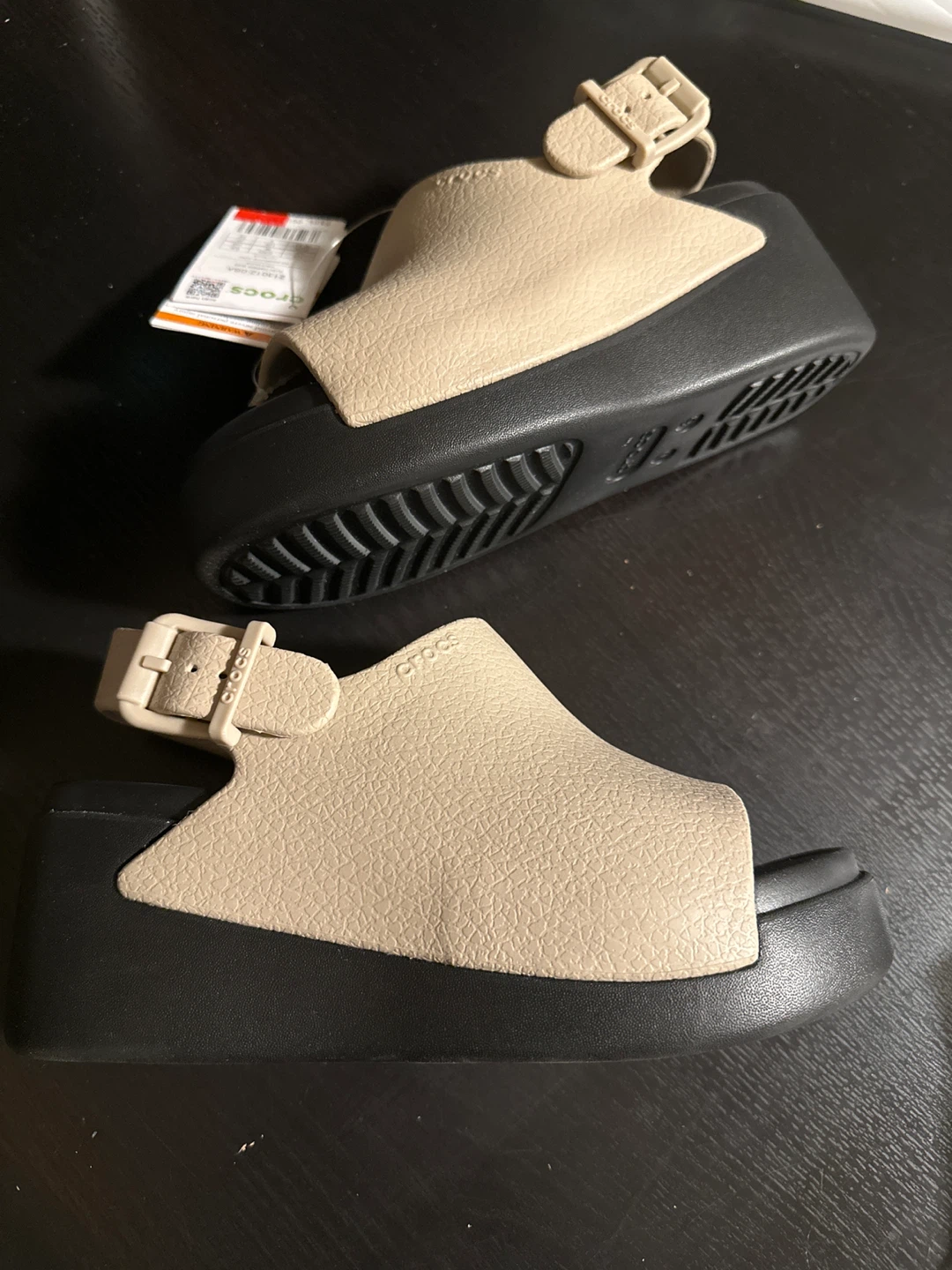 Crocs Dylan Platform Slide Sandals Women's Size 6 - photo 5