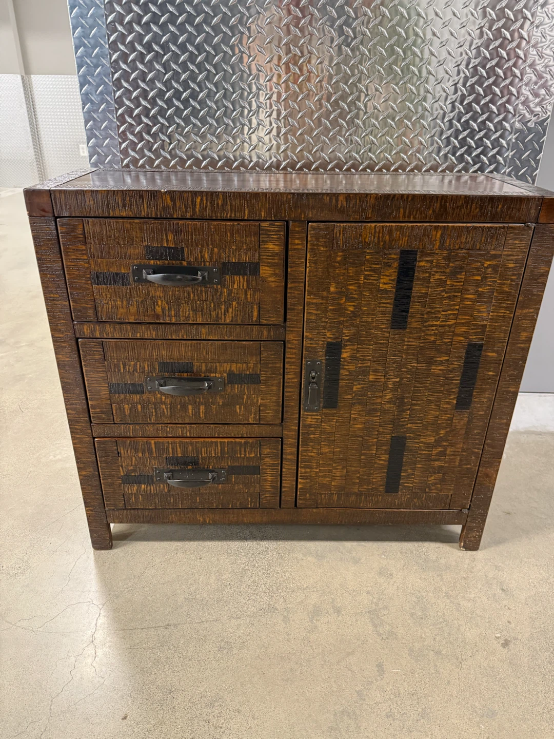 Rustic Wood Sideboard Cabinet with Three Drawers - photo 2