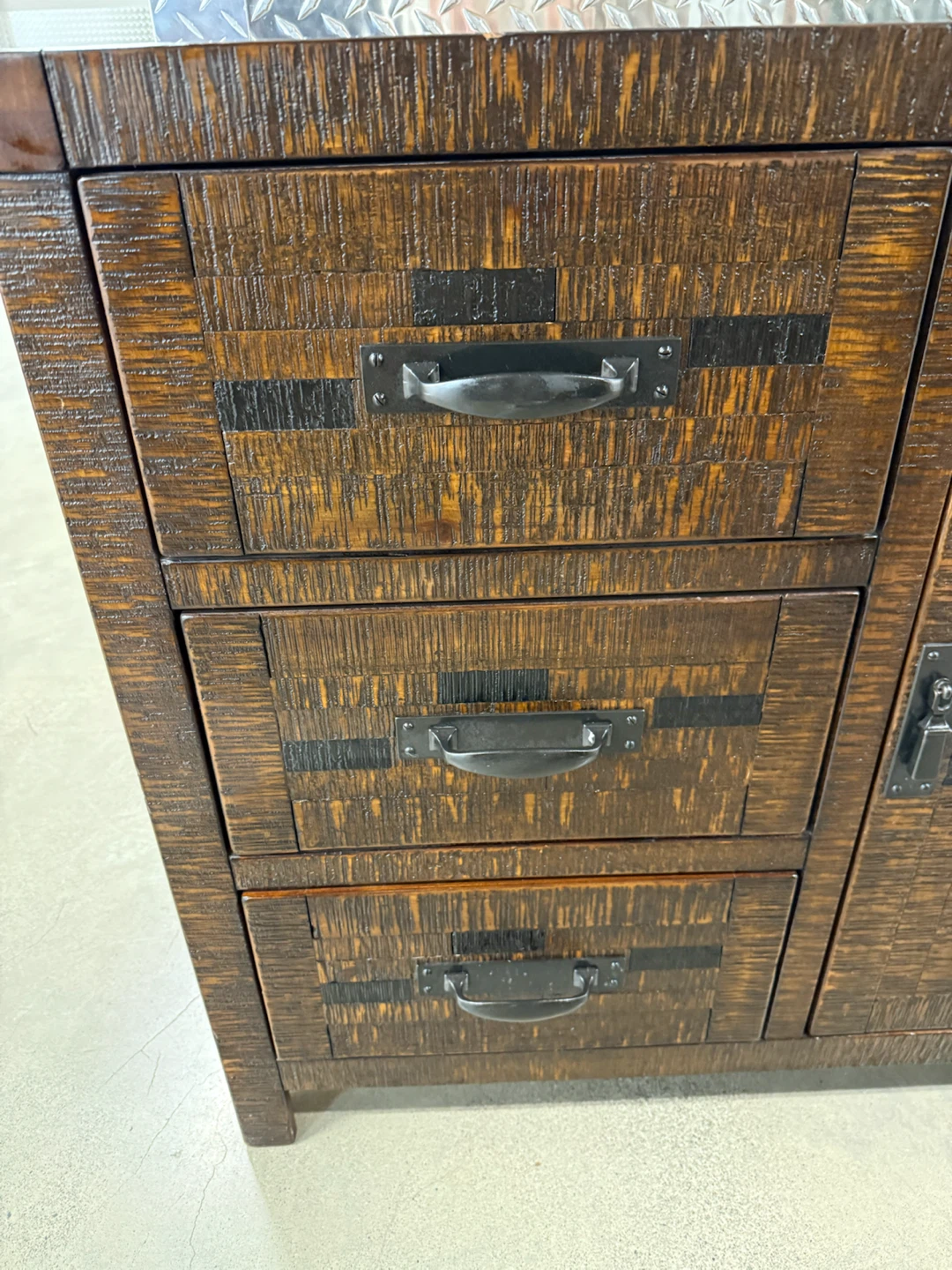 Rustic Wood Sideboard Cabinet with Three Drawers - photo 3