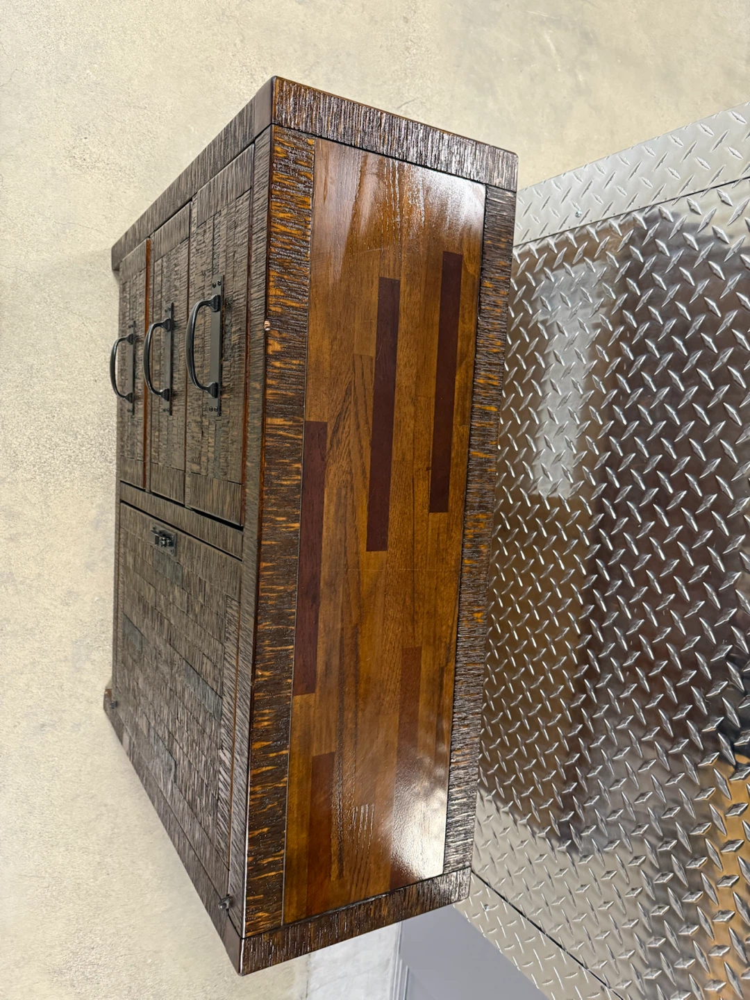 Rustic Wood Sideboard Cabinet with Three Drawers - photo 5