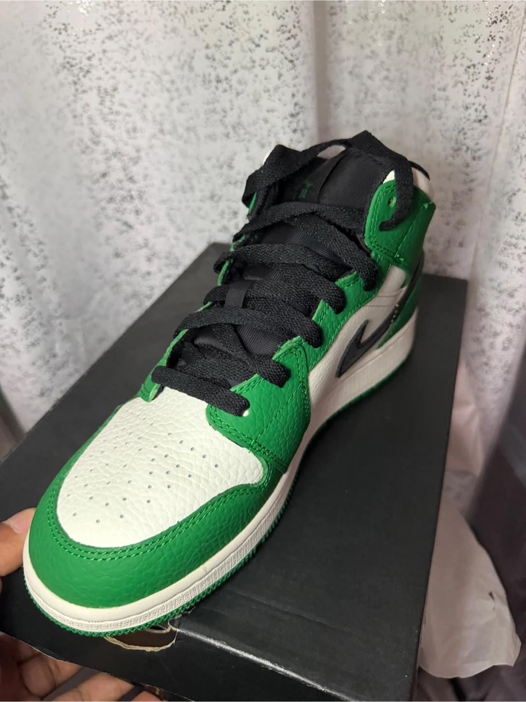 Nike Air Jordan 1 Mid Lucky Green - photo 3
